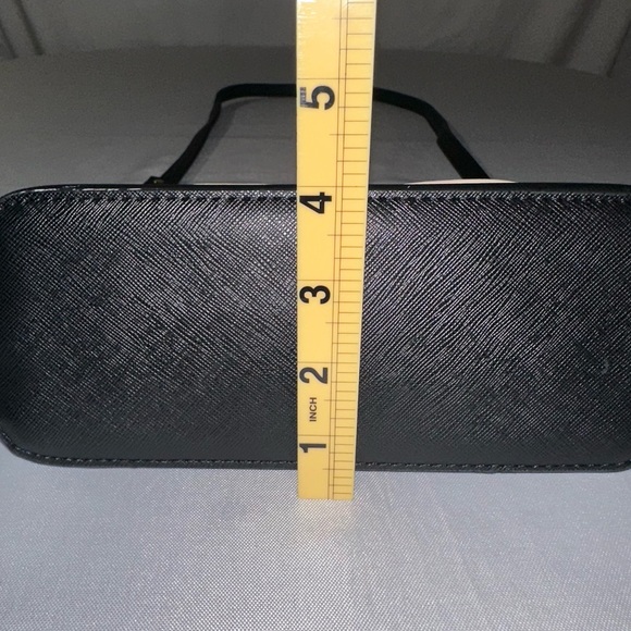 Betsey Johnson Black and Cream Crossbody Bag - Picture 15 of 15